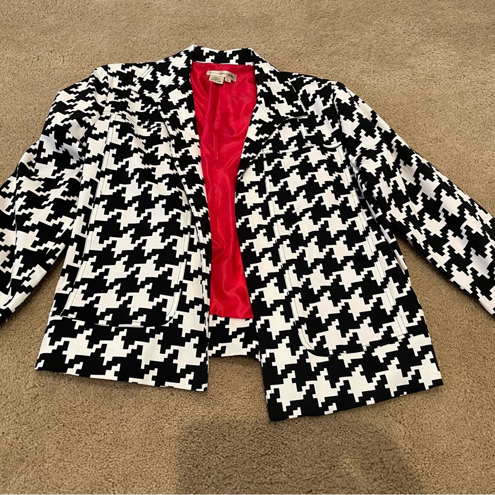 Patrick Christopher Women’s 1X Black White Pattern blazer